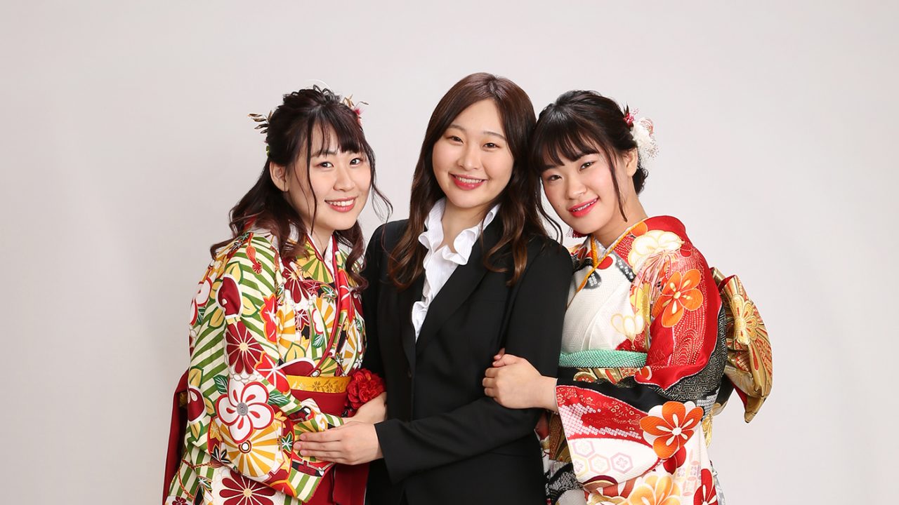 仲良し３姉妹 振袖と卒業袴の前撮り撮影 成城こそでや スタッフブログ