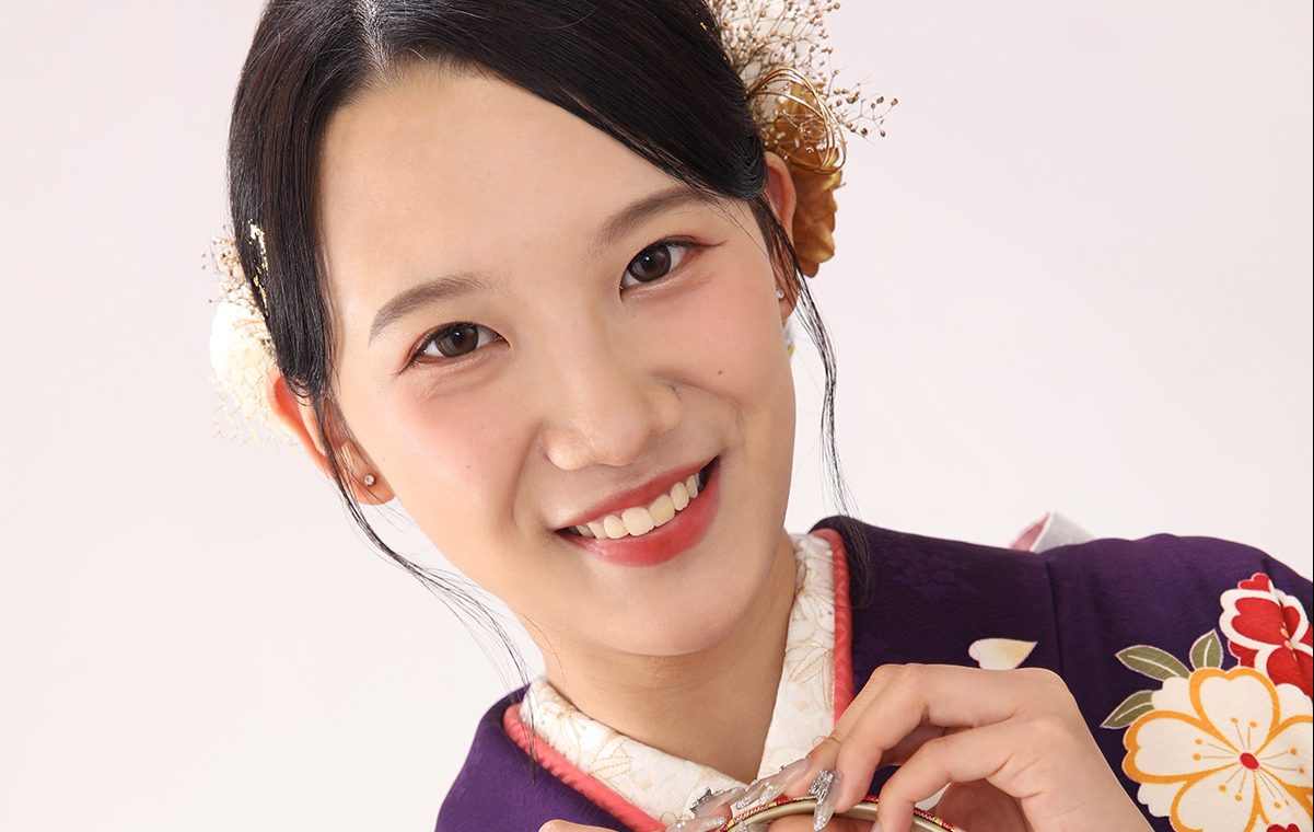 紫の振袖で大人可愛く?成人式の前撮り撮影！｜成城こそでや｜スタッフ 